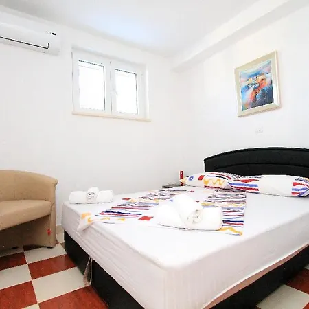 Genesis Apartment