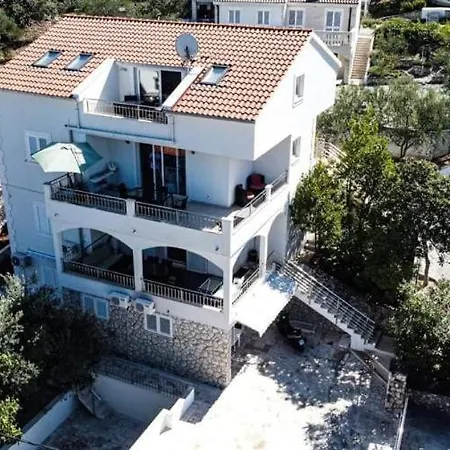 Apartment Genesis Trogir